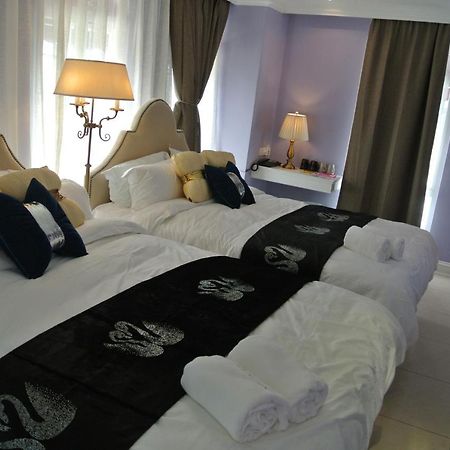 1 Day Car Hotel Station 18 Ipoh Esterno foto