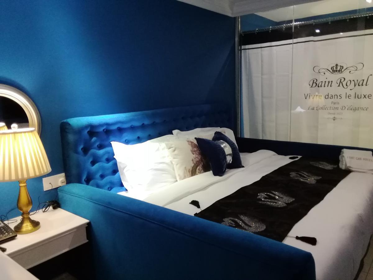 1 Day Car Hotel Station 18 Ipoh Esterno foto