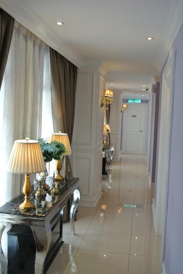 1 Day Car Hotel Station 18 Ipoh Esterno foto