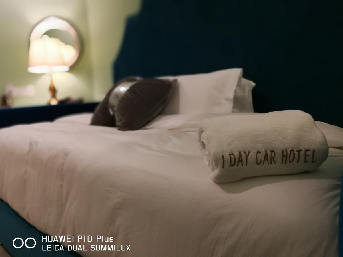 1 Day Car Hotel Station 18 Ipoh Esterno foto