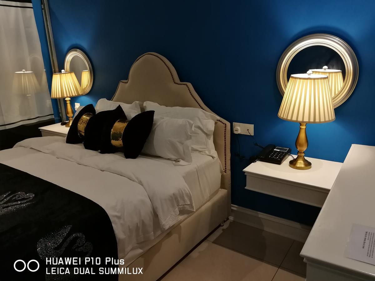 1 Day Car Hotel Station 18 Ipoh Esterno foto