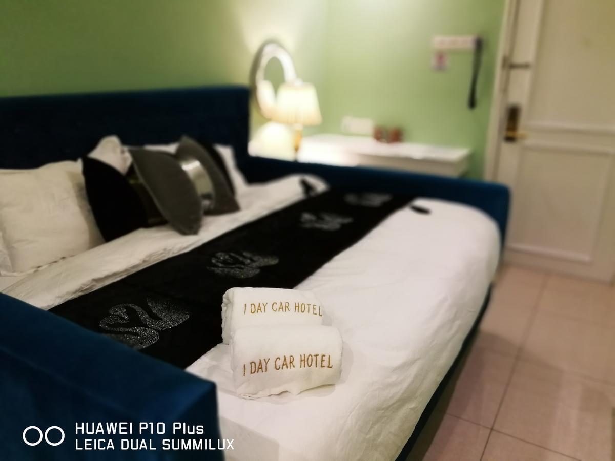 1 Day Car Hotel Station 18 Ipoh Esterno foto